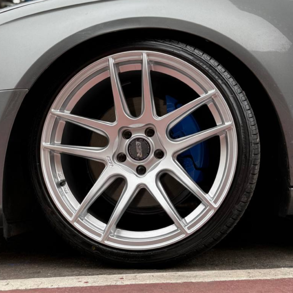 ESR CS8 Wheel Size 19 Hyper Silver - Image 5