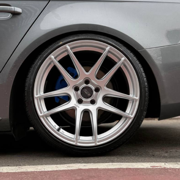 ESR CS8 Wheel Size 19 Hyper Silver - Image 8