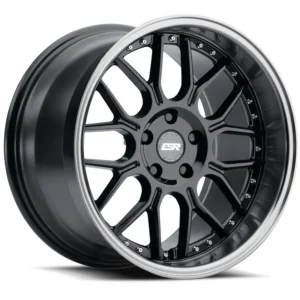 NEW ESR CS18 Wheel Size 18 Gloss Black Machine Lip