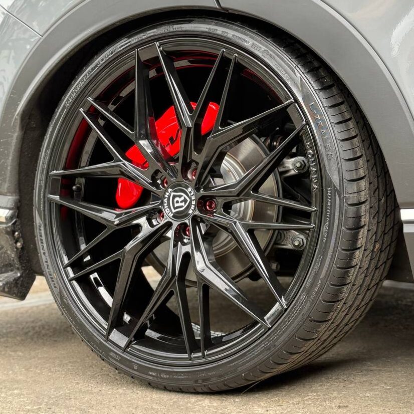 ROHANA RFX17 Wheels Rims for Honda CR-V 2017-2025 Size 22 5x114.3 Gloss Black - with Air Suspension - Image 10