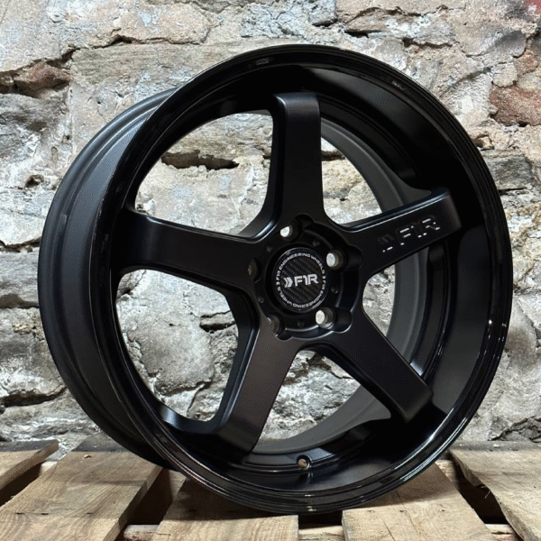 F1R FC5 Wheel Size 18 Matte Black with Gloss Black Lip - Image 3