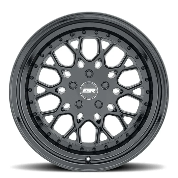 ESR CS3 Wheel Size 18 Gloss Black - Image 3