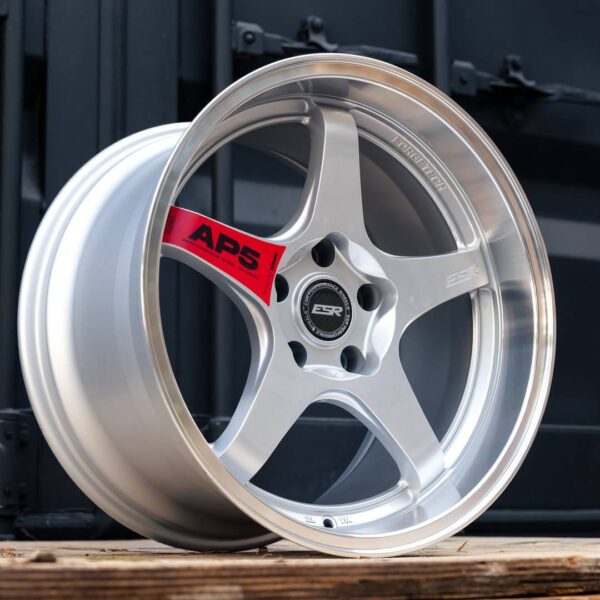 ESR AP5 Wheel Size 18 Hyper Silver Machine for Chevrolet Corvette C4 1990 (Special Edition) - Image 2
