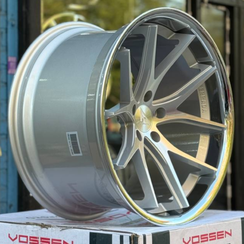 FERRADA FR2 Wheels Size 22 Machine Silver with Chrome Lip