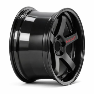 C M32 Wheels Size 18 Matte Black with Gloss Black Lip