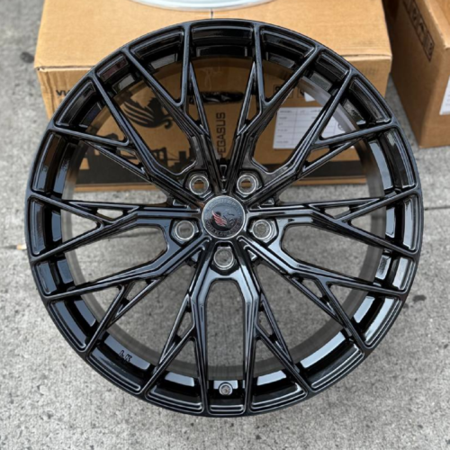 P-FF06 Wheel Rim Size 18 Gloss Black