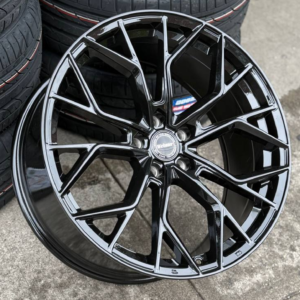 P-5553 Si-03 Wheel Rim Size 19 Gloss Black