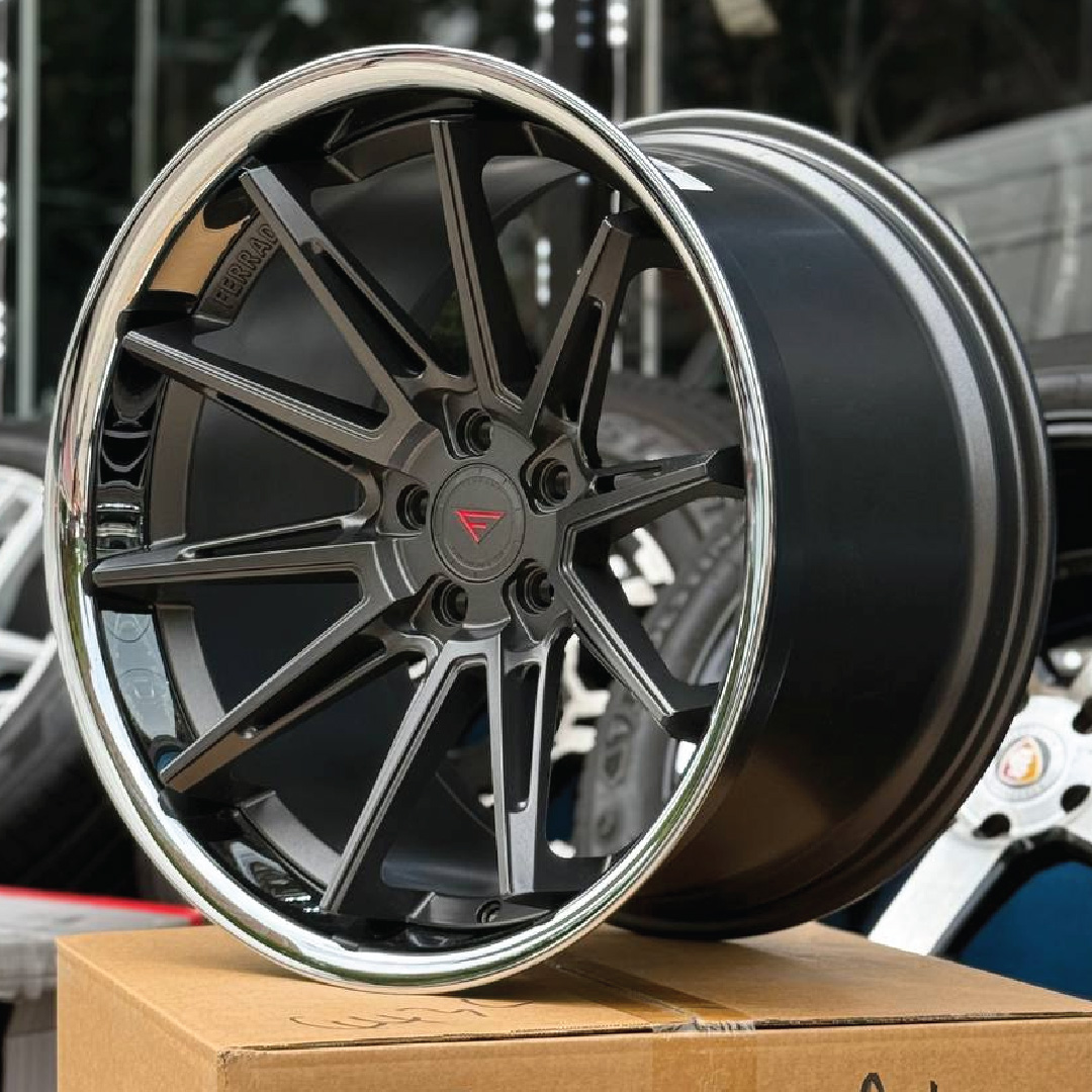 FERRADA CM2 Wheel Size 19 Inch Matte Graphite with Chrome Lip - Imagen 2