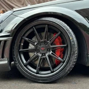 FERRADA CM2 Wheel Size 19 Matte Black with Gloss Black Lip