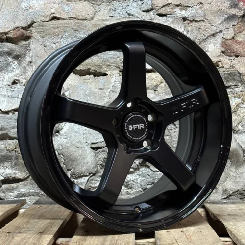 F1R FC5 Wheel Size 18 Inch Matte Black with Gloss Black Lip