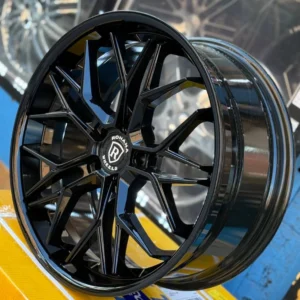 ROHANA RFC3 Size 20 Gloss Black