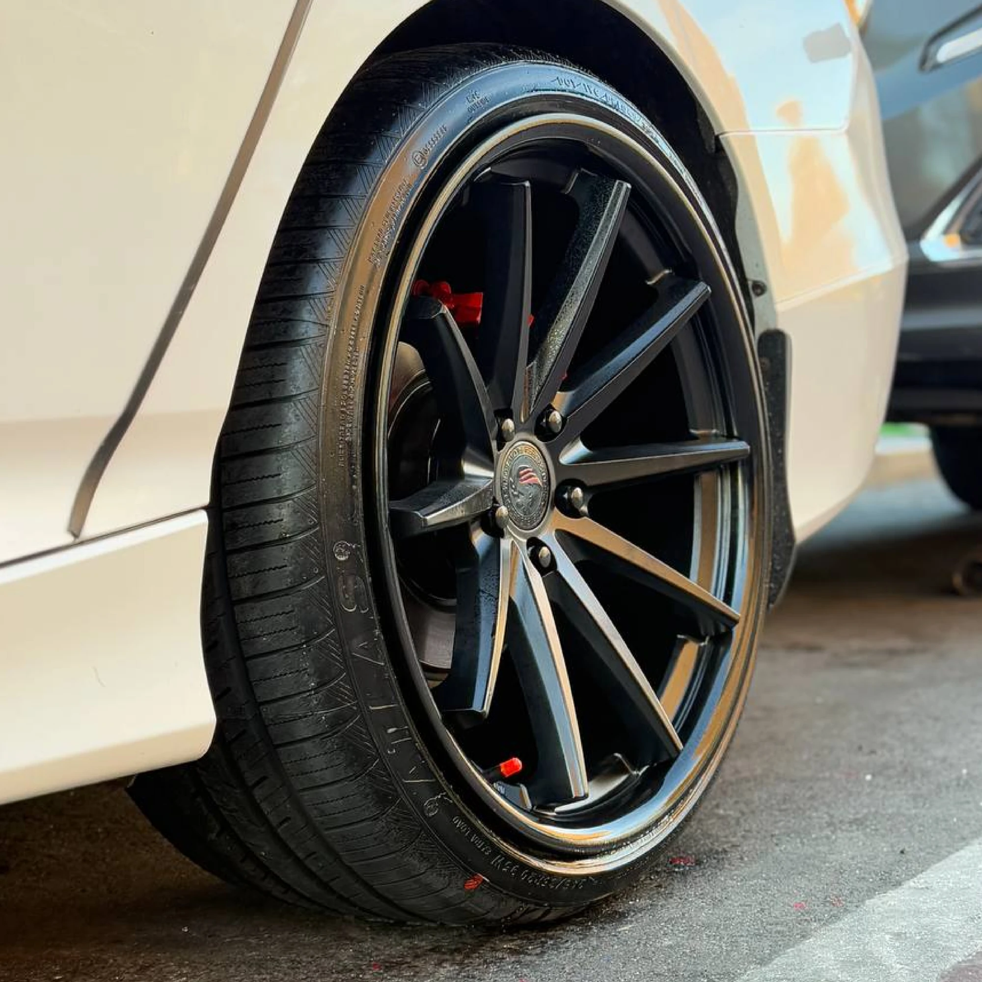 PEGASUS FF35 Wheels Rim Size 20 Matte Black with Gloss Black Lip - Imagen 3