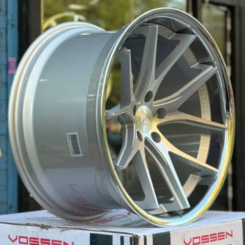 FERRADA FR2 Wheels Size 22 Machine Silver with Chrome Lip