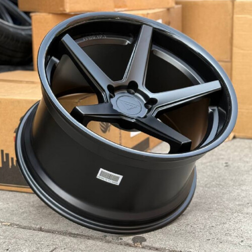FERRADA FR3 Wheels Size 20x9 / 20x10.5 Matte Black with Gloss Black Lip (Wheel & Tire Package) Staggered Setup